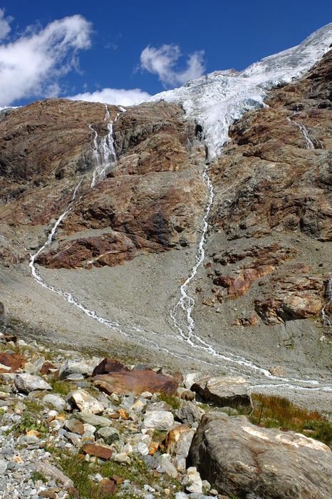f001-0133