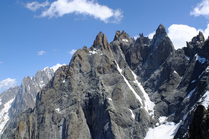f004-0782
