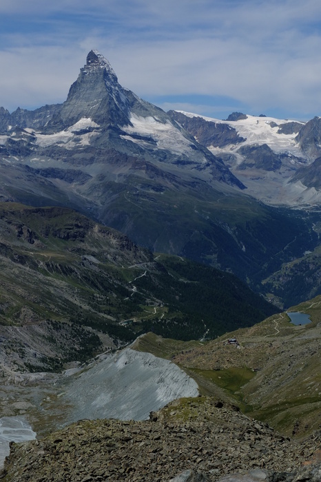 f022-13596