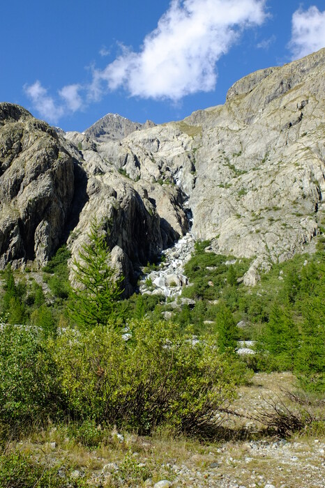 f025-37595
